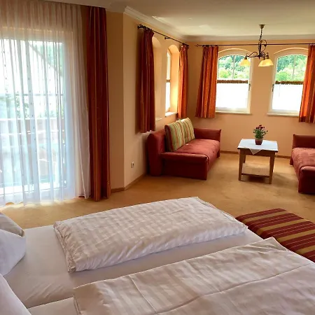 Sonnenblick 3* Schwabthal