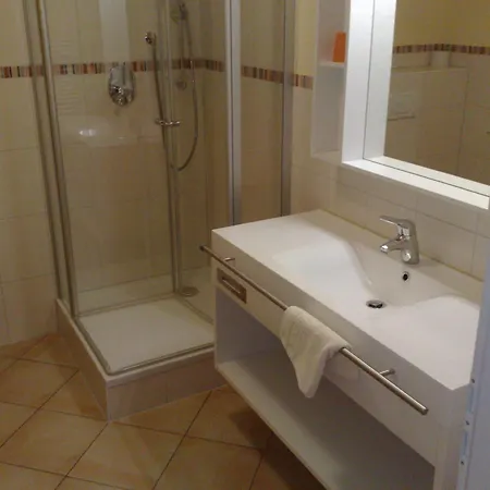 Sonnenblick Hotel 3*
