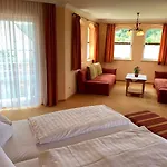Sonnenblick Hotel Schwabthal